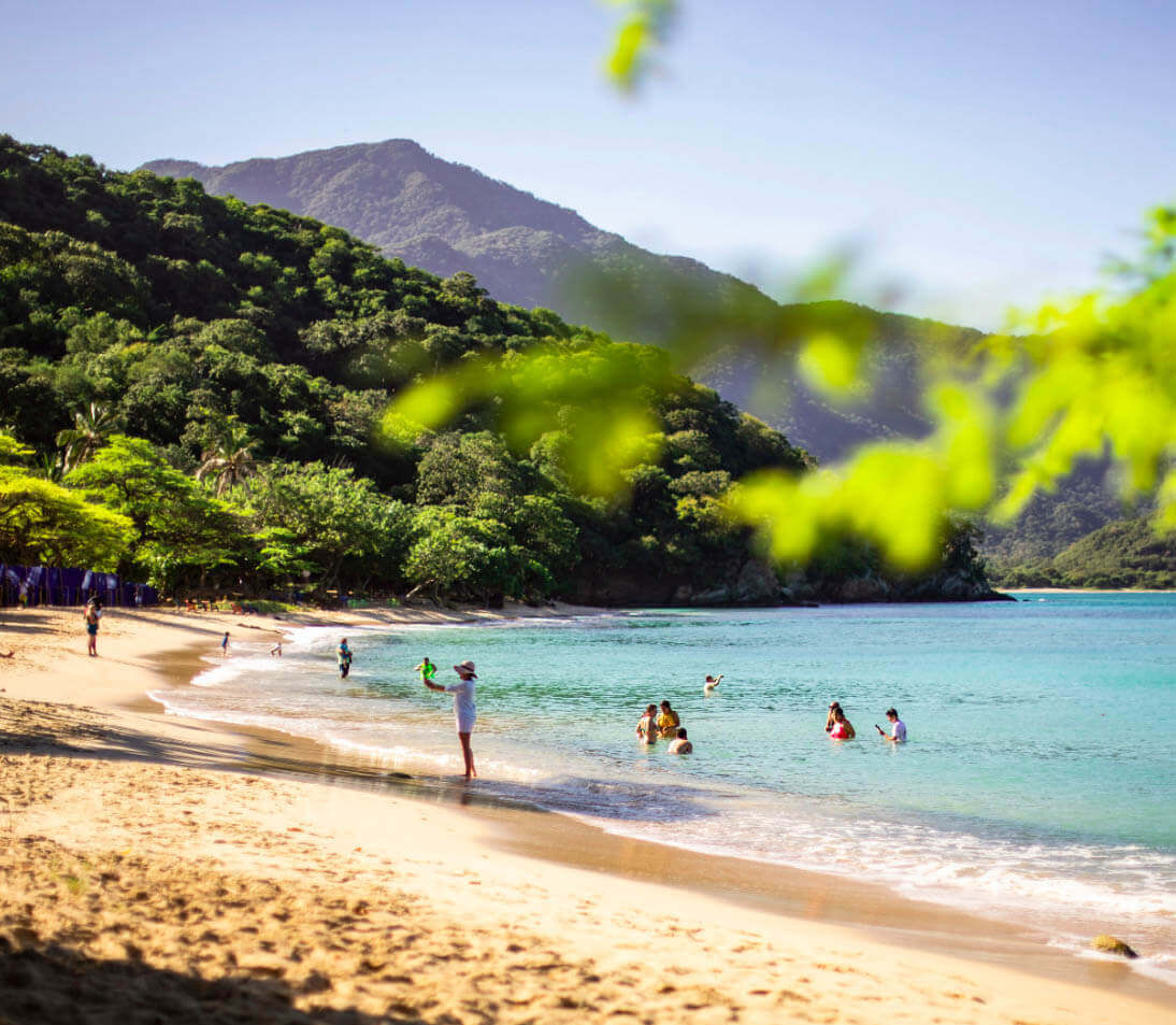 Tour a Playa Cristal - Parque Nacional Tayrona